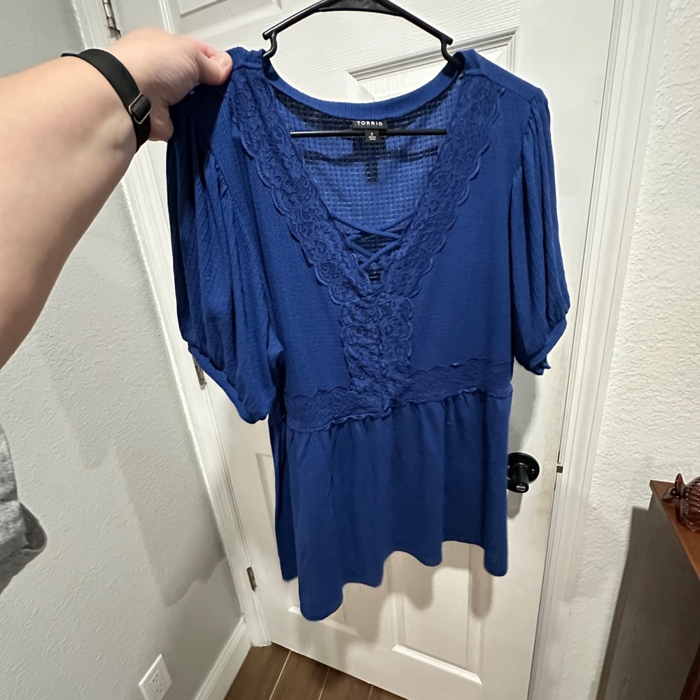 Torrid Women's Blue Lace Trim Top